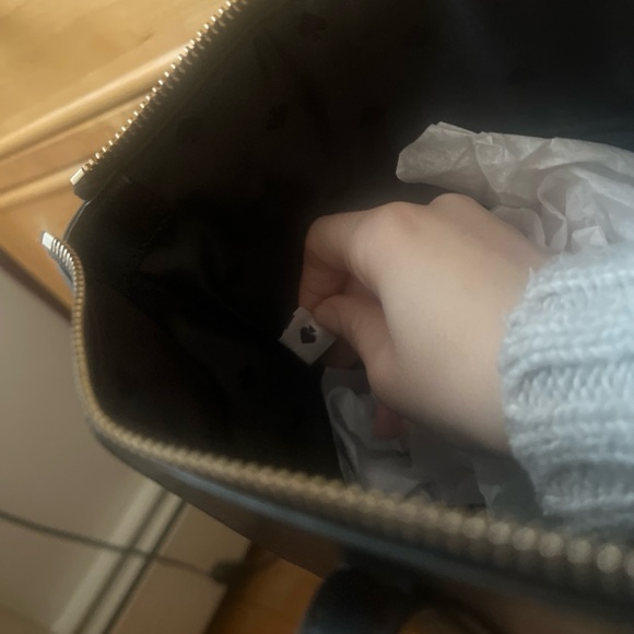 Kate Spade New York Kali Large Bag - Picture 7 of 13